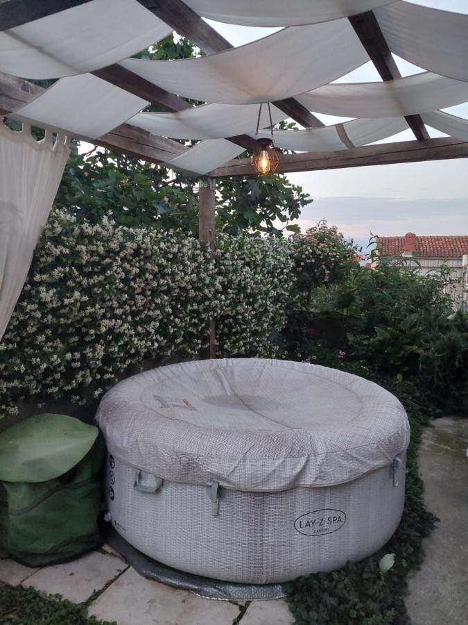 Kaleta Apartman Kali Exterior foto